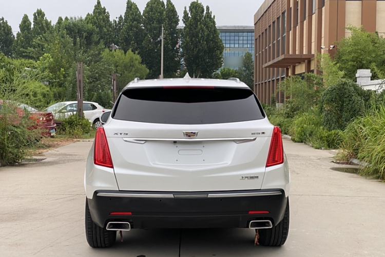 Used Cadillac XT5 2018 25T Luxury Model
