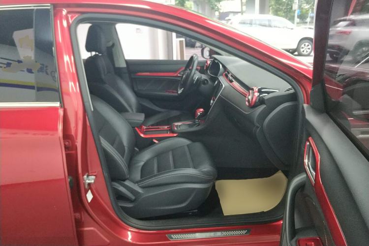 Used MG 6 2017 20T Automatic Luxury Smart Connect Version China V Standard
