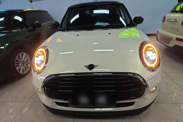 Used  MINI 2018 1.5T COOPER Classic Edition
