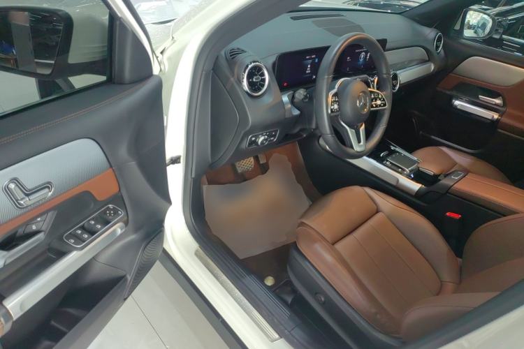 Used Mercedes-Benz GLB 2023 Refreshed GLB 200 Dynamic Edition