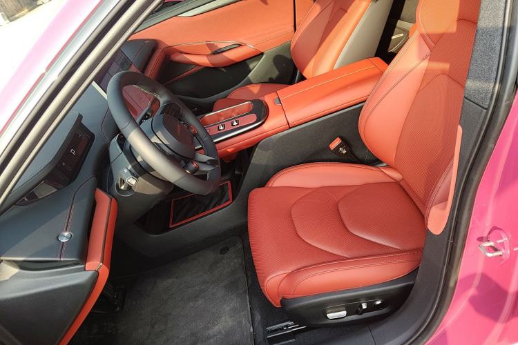 Used  SU7 2024 Rear-Drive Long-Range Intelligent Driving Version
