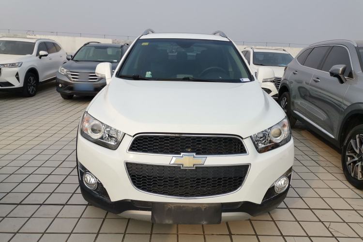 Used Chevrolet Captiva 2014 2.4L 4x4 Flagship Edition 7 Seats