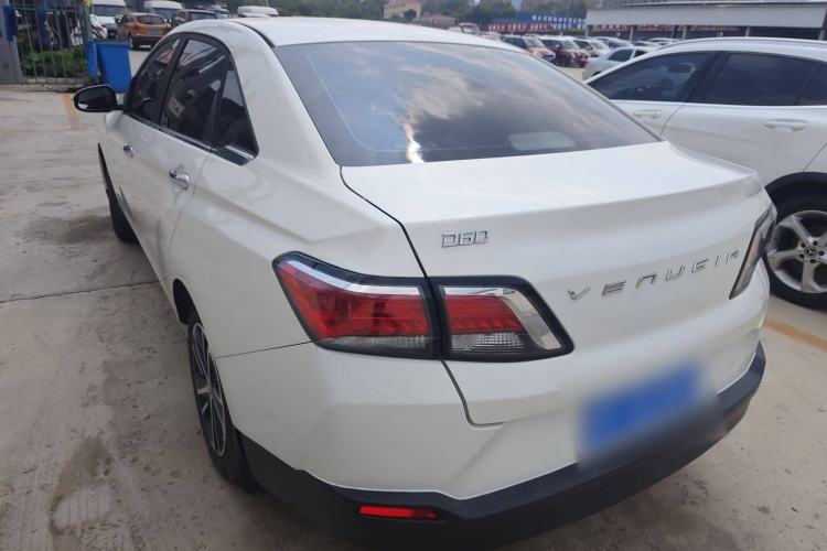 Used Venucia D60 2019 100 000 Glory 1.6L XL Manual Chenku Edition China VI
