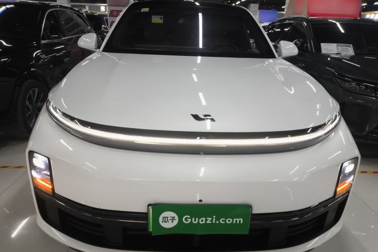 Used Li Auto L7 2023 Air model
