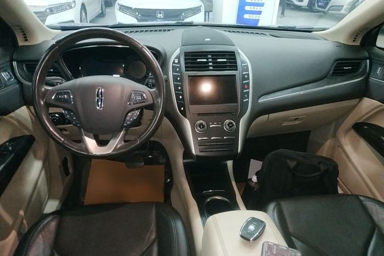 Used Lincoln MKC 2017 2.0T Two-Wheel-Drive Luxury Edition