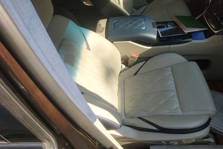 Used Buick GL8 2020 ES Land Cruiser 653T Comfort Edition
