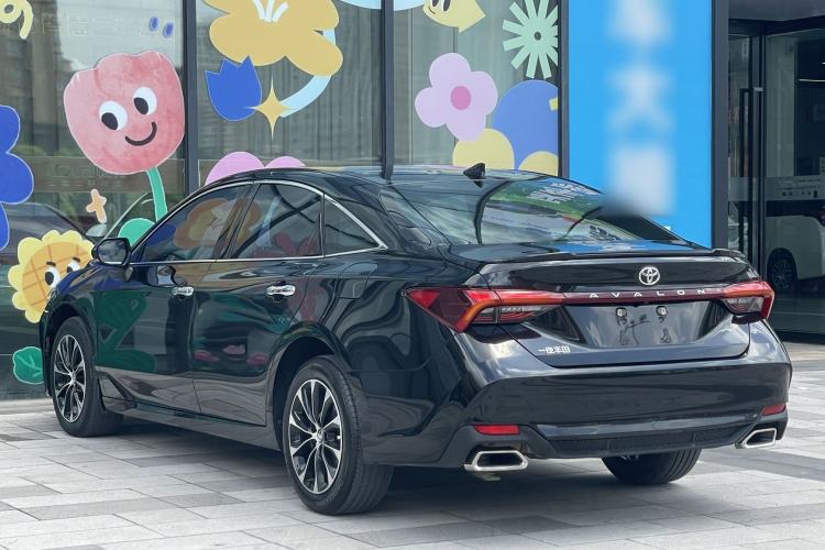 Used Toyota Avalon 2023 2.5L Luxury Edition
