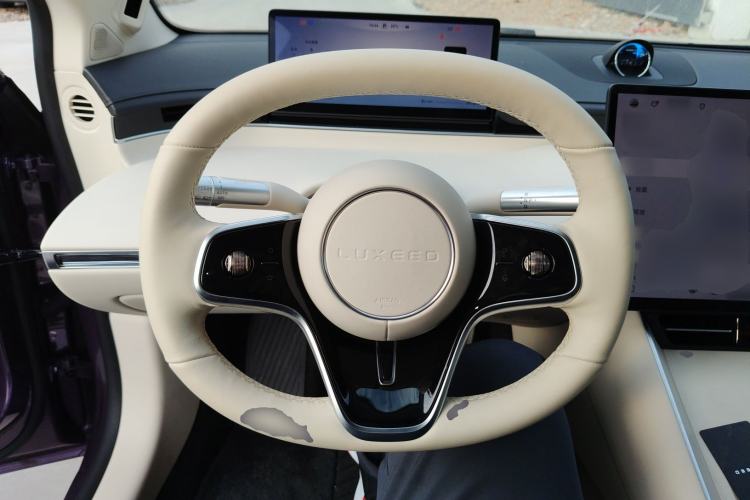 Used Hima Luxeed S7 2024 Pro Rear-Drive Long-Range Version
