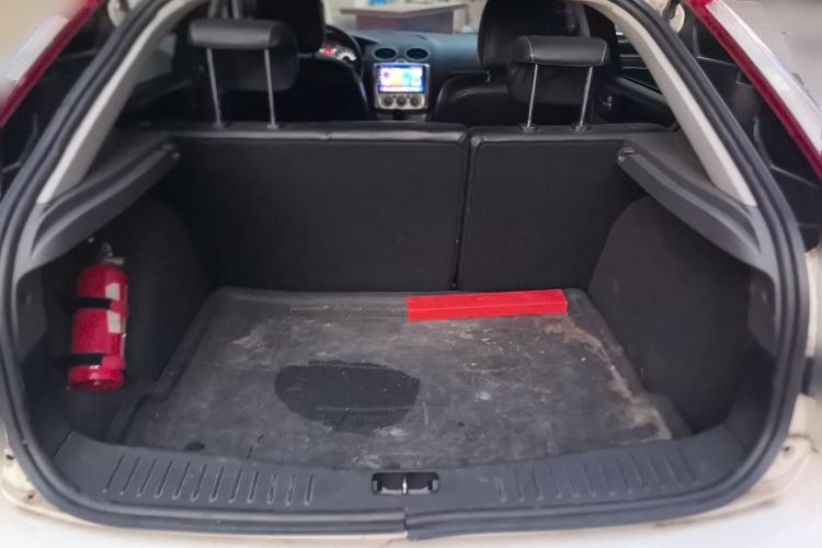 Used Ford Focus 2013 Hatchback Classic 1.8L Automatic Base Model
