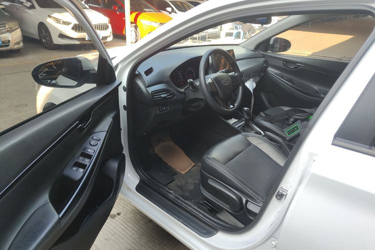 Used Hyundai Celesta 2020 1.6L Automatic GL Enjoyable Edition
