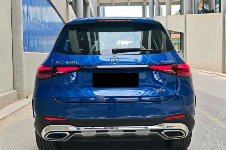 Used Mercedes-Benz GLC 2023 GLC 300 L 4MATIC Luxury Model 5 Seats
