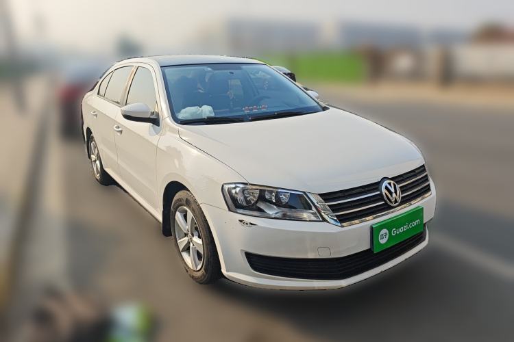 Used Volkswagen Lavida 2013 1.6L Manual Fashion Edition