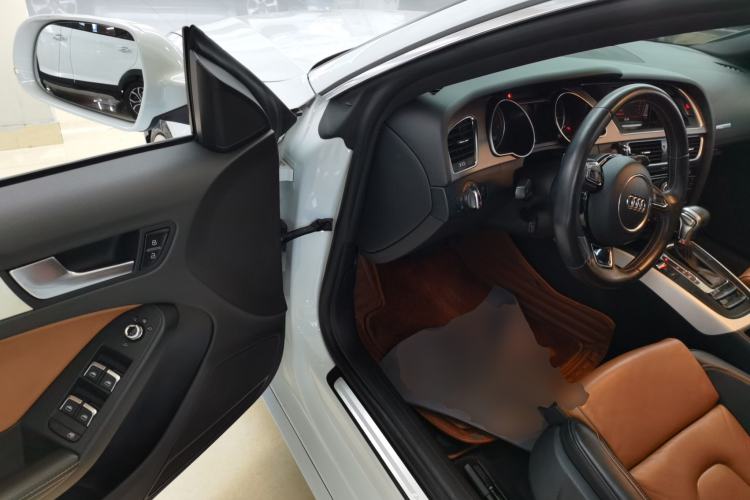 Used Audi A5 2013 Sportback 40 TFSI Fashion Edition
