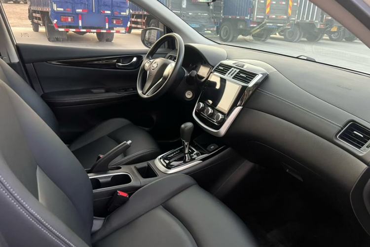 Used Nissan Tiida 2020 1.6L CVT Cool Edition