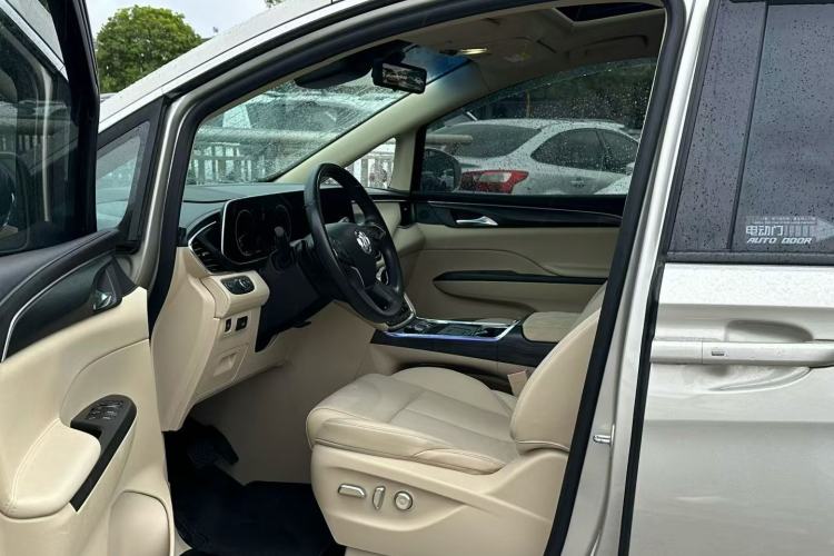 Used Buick GL8 2023 ES Lu Zun Deluxe Model
