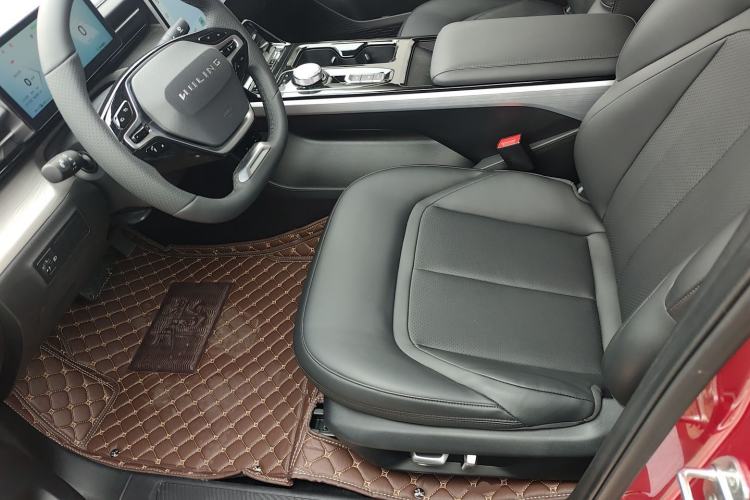 Used Wuling Xingguang 2024 Co-Creation Edition 510 Advanced Model