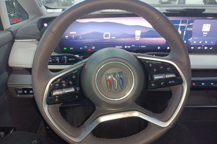 Used Buick GL8 2025 Lu Zun Deluxe Edition