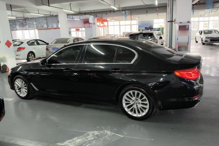 Used BMW 5 Series 2020 525Li Luxury Package