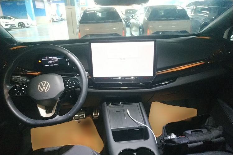 Used Volkswagen ID.UNYX 2024 Pro Long-Range Version
