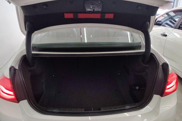 Used BMW 3 Series 2016 320Li Fashion Model
