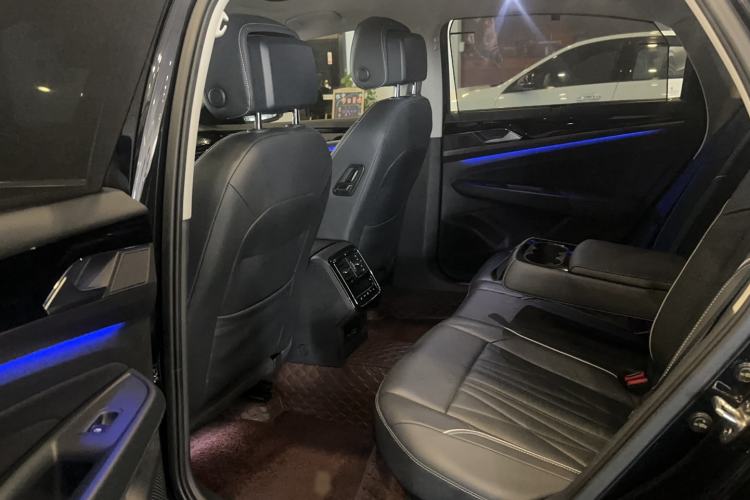 Used Volkswagen Passat 2022 330TSI Starry Luxury Edition
