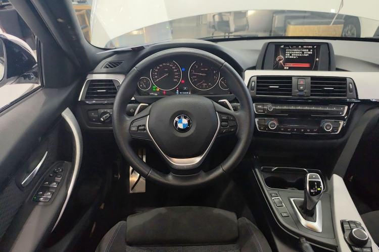 Used BMW 3 Series 2017 320i M Sport
