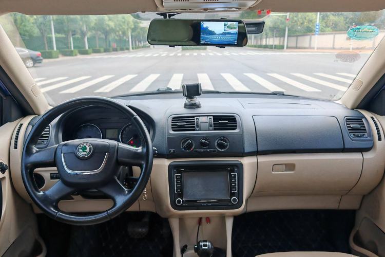 Used Skoda Fabia 2012 1.6L Scout