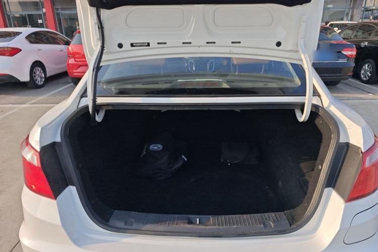 Used Changan Eado New Energy 2018 1.0T PHEV Navigation Model