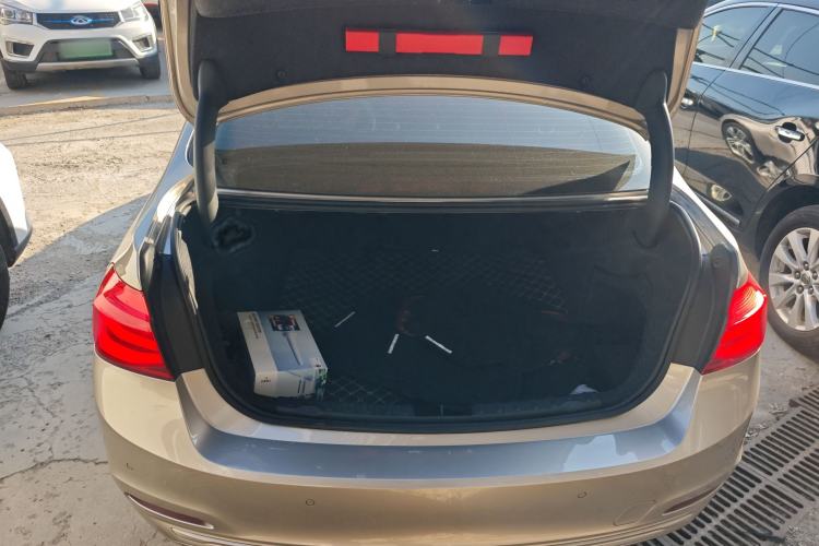 Used BMW 3 Series 2017 318i Fashion Model
