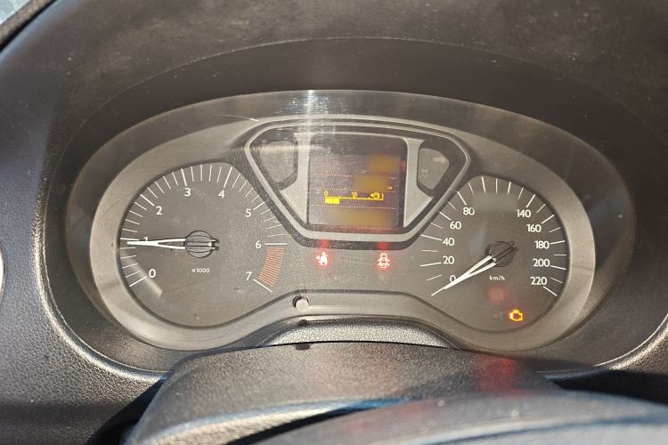 Used Citroen Elysee 2014 1.6L Manual Fashion Model CNG
