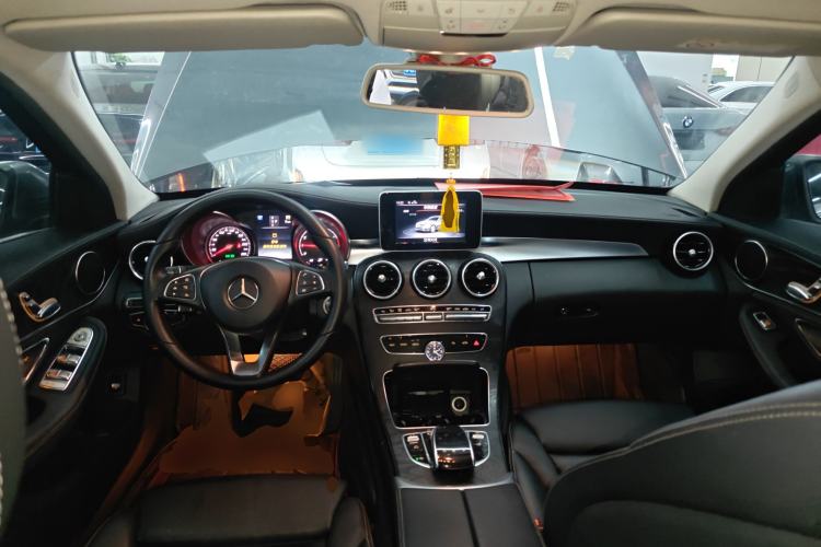 Used Mercedes-Benz C-Class 2017 Restyled C 180 L Fashion Edition Sport Version
