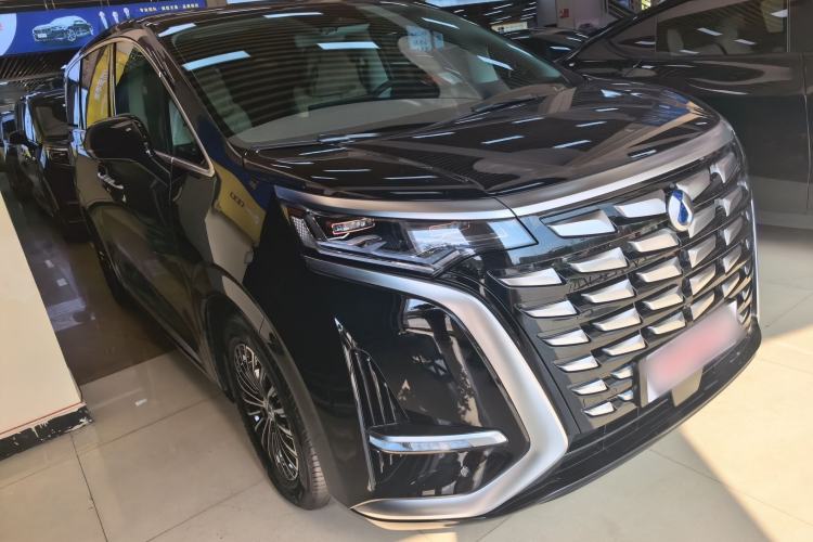 Used Denza D9 2024 DM-i 970 Luxury Model