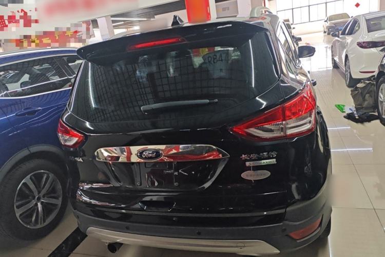 Used Ford Kuga 2015 1.5L GTDi Two-Wheel-Drive Comfort Model
