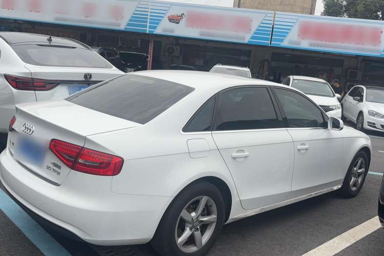 Used Audi A4L 2016 30 TFSI Collector's Edition Automatic Comfort Model
