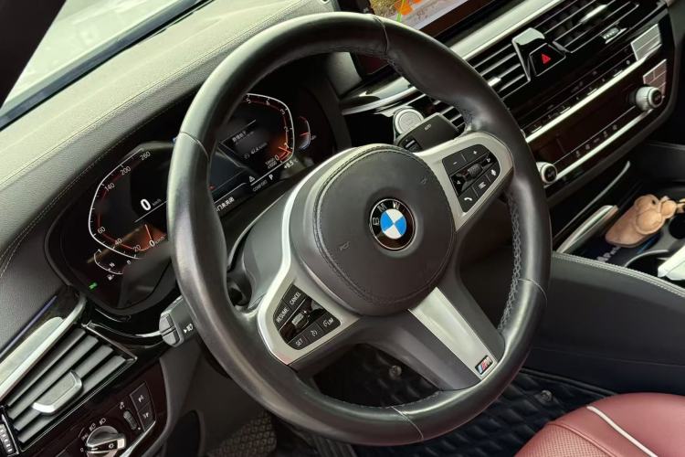 Used BMW 5 Series 2022 Restyled 525Li M Sport Package
