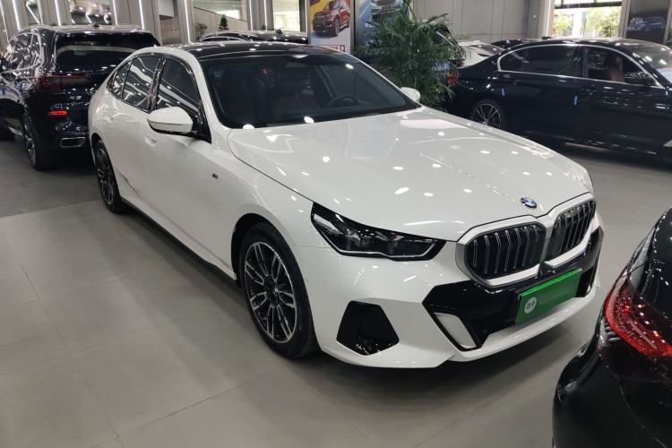 Used BMW 5 Series 2024 530Li Leading Model M Sport Package
