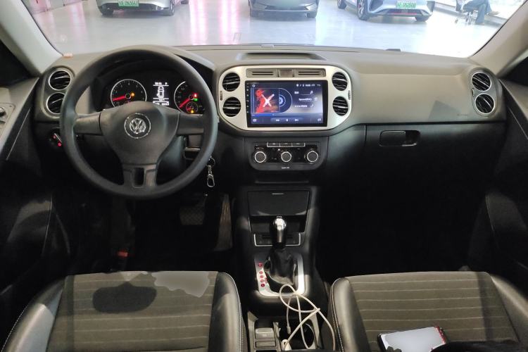 Used Volkswagen Tiguan 2016 280TSI Automatic Two-Wheel-Drive Silk Road Style Edition
