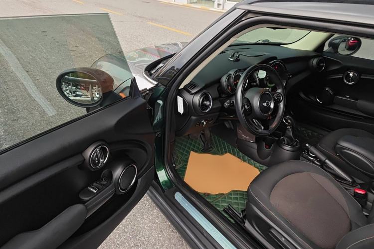 Used  MINI 2016 1.2T ONE Pioneer Edition
