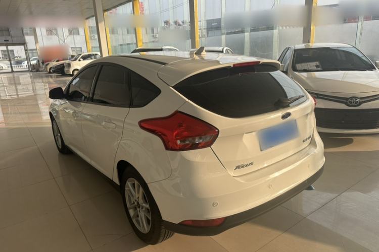 Used Ford Focus 2017 Hatchback 1.6L Automatic Fashion Edition Smart Drive Version
