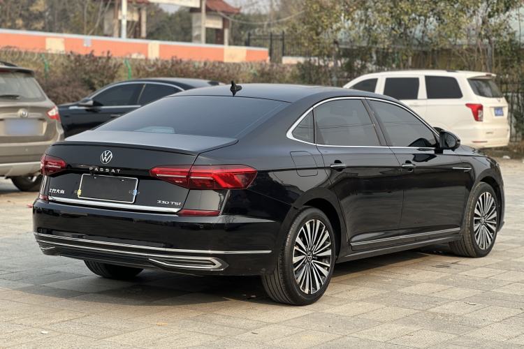 Used Volkswagen Passat 2021 330TSI Luxury Edition
