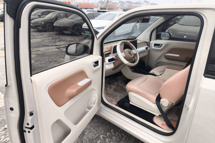 Used Wuling Hongguang MINIEV 2024 3rd Generation 215km Youth Edition