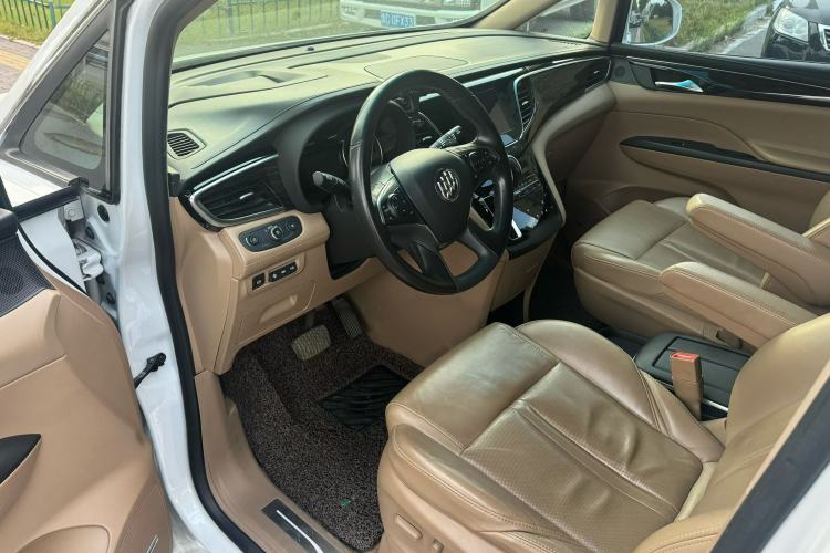 Used Buick GL8 2018 ES 28T Flagship Model China VI Standard
