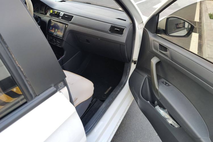 Used Volkswagen Santana 2016 1.6L Automatic Fashion Edition
