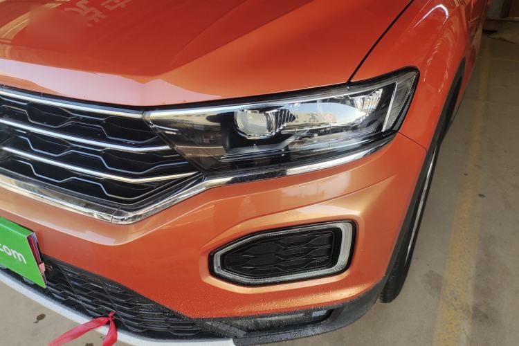 Used Volkswagen T-ROC 2019 230TSI DSG Two-Wheel-Drive Advanced Version China VI Standard
