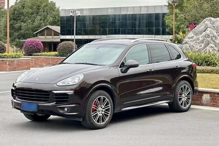 Used Porsche Cayenne 2016 Cayenne Platinum Edition 3.0T