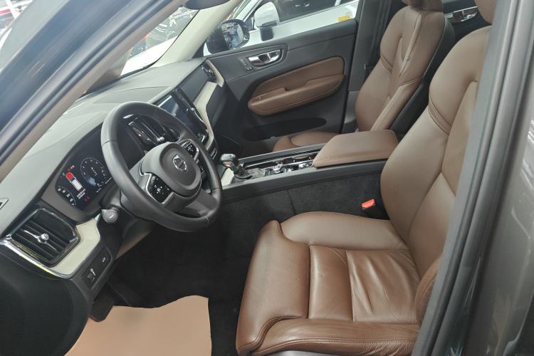 Used Volvo XC60 2020 T5 4x4 Smart Luxury Edition