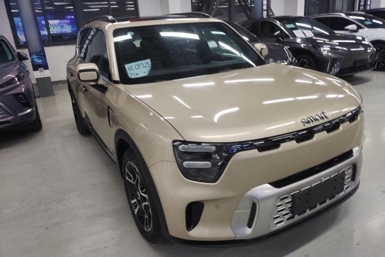 Used  #5 2025 Ultra-Long Range Luxury Four-Wheel Drive Edition