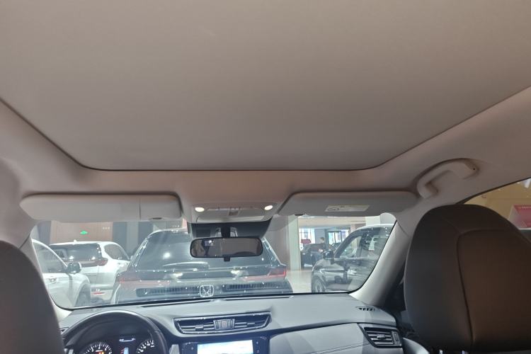 Used Nissan X-Trail 2022 2.0L Two-Wheel Drive Smart Connect & Comfort Edition