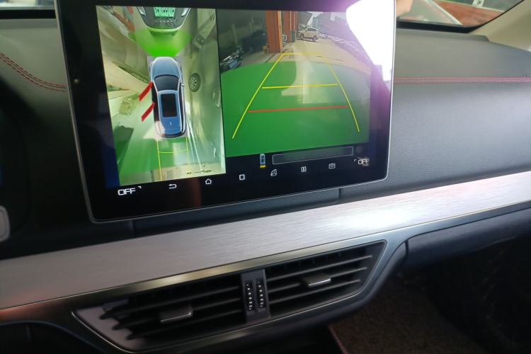 Used BYD Tang New Energy 2018 DM 2.0T All-Wheel Drive Smart Connectivity Luxury Model 7 Seats China V Emission Standard
