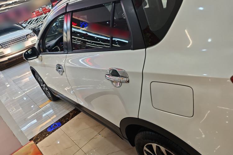 Used Suzuki Vitara S-Cross 2017 1.6L CVT Two-Wheel Drive Urban Fashion Model